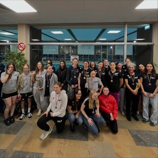 🚨Résultats - Interclubs Départementaux 🚨  Magnifique journée à Dijon pour nos Interclubs Départementaux !
Nos groupes compétition ont réalisé une superbe performance collective !  🏆 Classement Filles – Triplé ADN !  1ère – Équipe 1 : 11 809 points
2e – Équipe 2 : 9 039 points
3e – Équipe 3 : 8 059 points  🏆 Classement Garçons  1er – Équipe 1 : 12 086 points
2e – Équipe 2 : 9 472 points
3e – Dole  👏 Bravo à tous nos nageurs !  Une compétition marquée par l’envie, la cohésion et un excellent état d’esprit.
L’ADN signe une très belle édition 2025 des Interclubs Départementaux !  #alliancedijonnatation #natation #dijonnatation